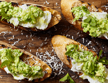 Pesto de Ervilhas - com pinhões e parmesão