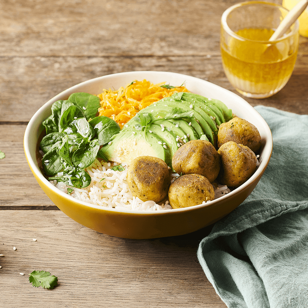 Buddha bowl vegetariana com Falafel