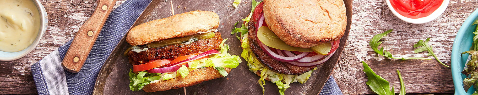 Hambúrguer Vegan com Maionese e Mostarda