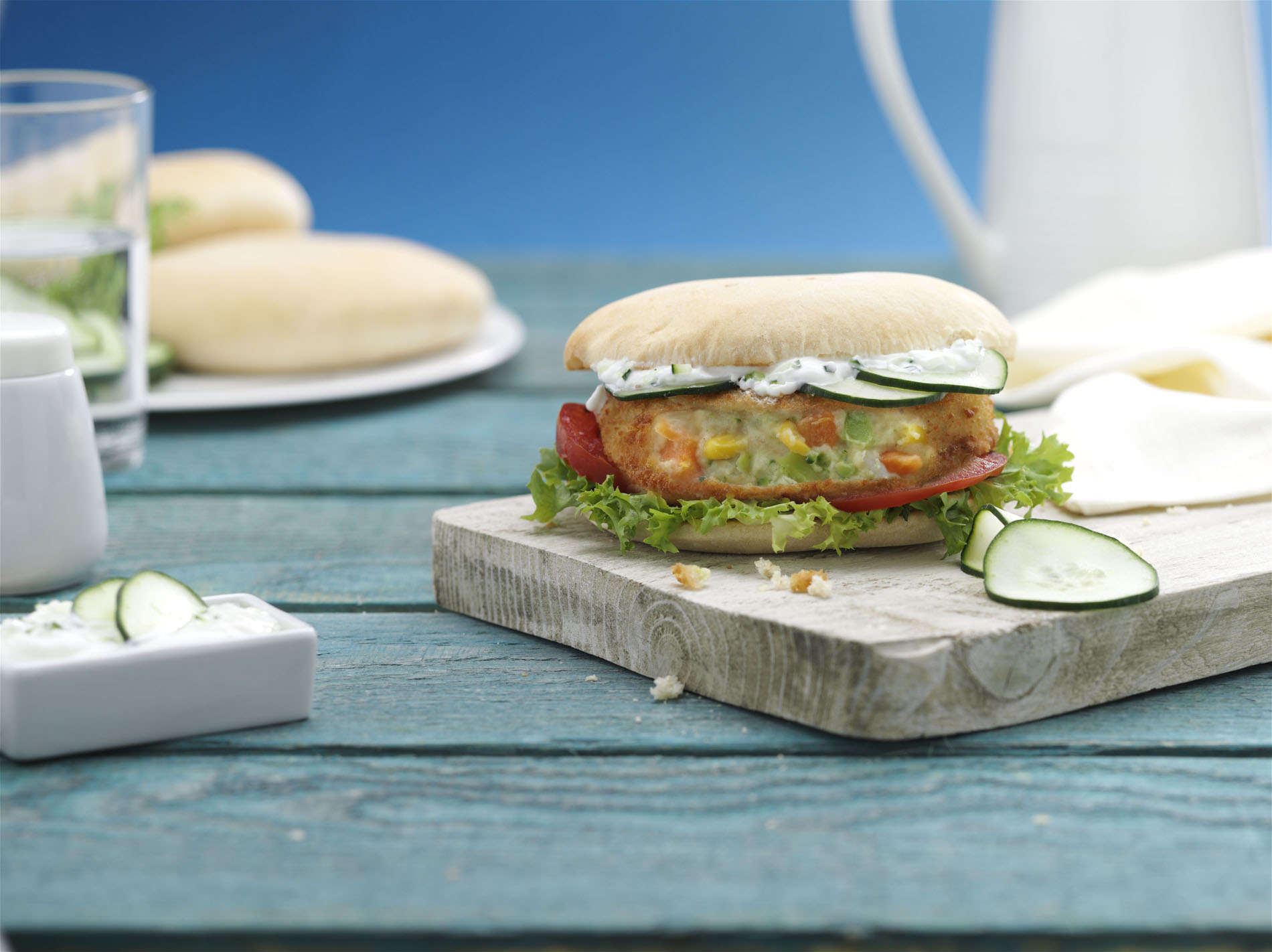 Hambúrguer Vegetariano com molho Tzatziki