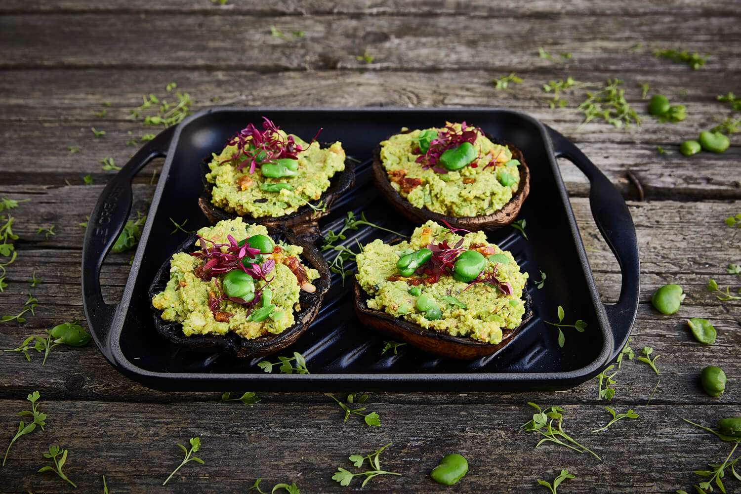 Portobello Recheados com Pesto de Favas e Chouriço